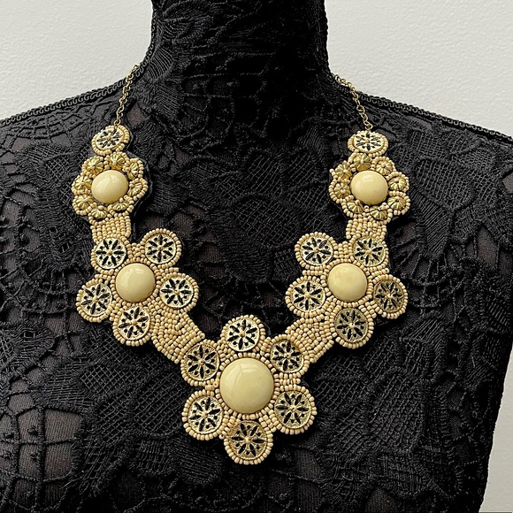 Francesca's Collections Jewelry - Francesca’s  Vintage Boho Artisan Hippy Beaded,-Copper Flower statement Necklace